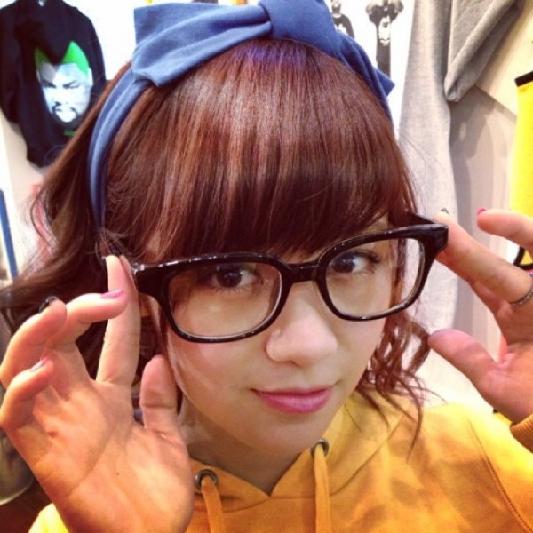img_Ayano_Sato_glasses