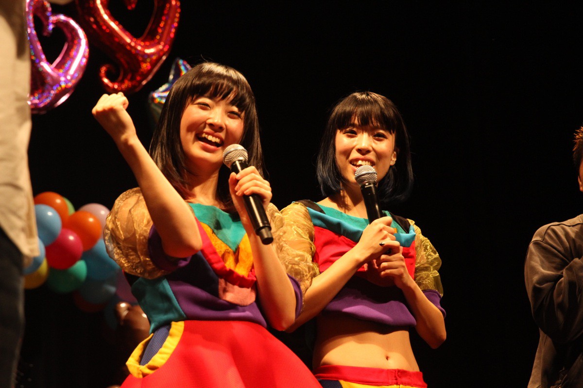 Mari and Saki at T-Palette Kanshasai 2014.