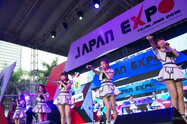 akb48-japan-expo-thailand2016-01