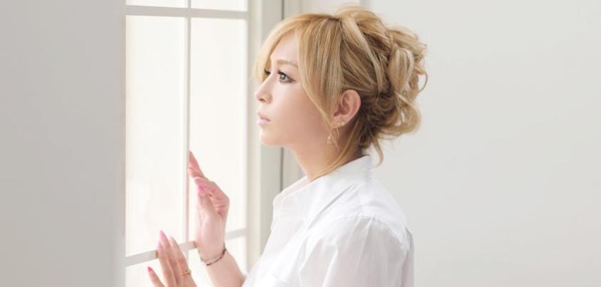 Ayumi Hamasaki unveiled short PV for new song “Sweet scar”