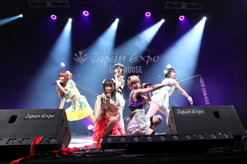 Dempagumi.inc performed on Japan Expo! Surprise celebration of Nemukyun’s birthday from fans in Europe!