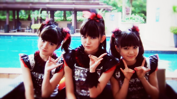 BABYMETAL will release the artist book and reveal their commentary video!