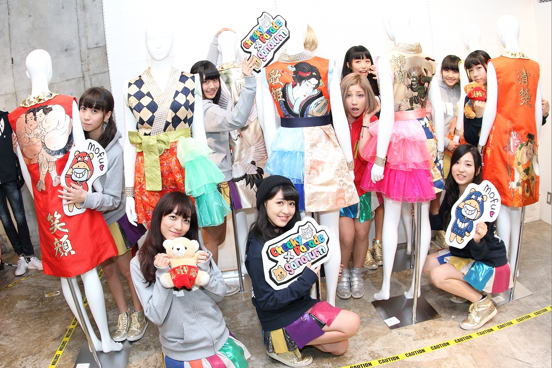 Cheeky Parade Takes No Shortcuts with Their Event Tour after Returning from New York, Hitting Tsukiji Fish Market and Shibuya