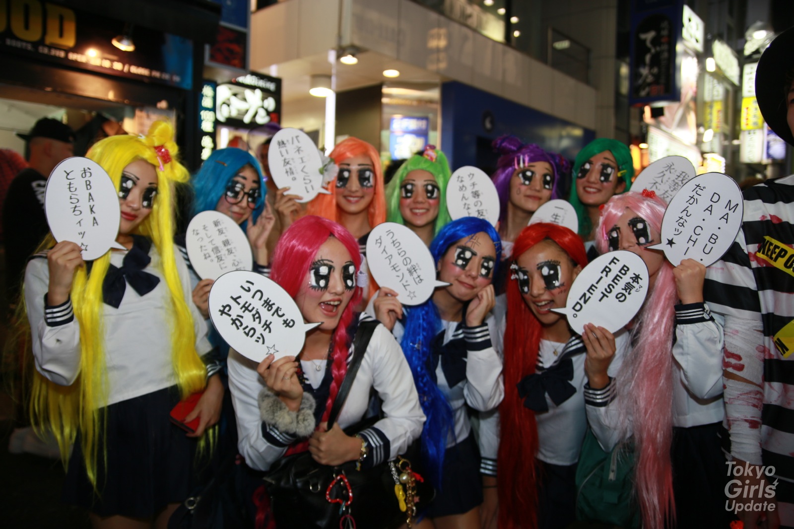 Halloween in Tokyo is World Largest Cosplay Summit : Shibuya Packed with Awesome Cosplayers!