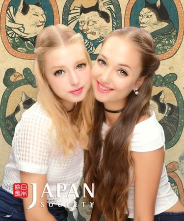 Experience Japanese School Girls’ Culture!  “Puribooth” for Overseas Landed in NY