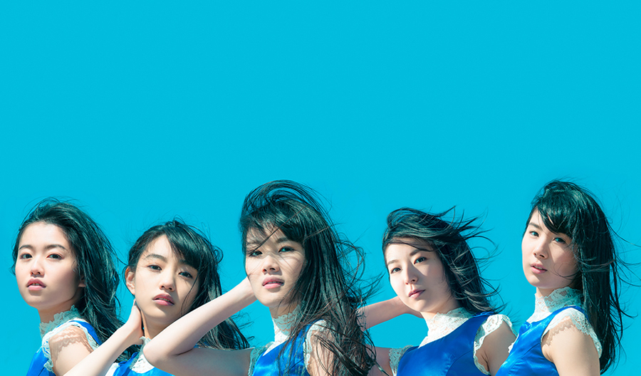 Dorothy Little Happy Rock Out in the MV for “Tell me tell me!!”