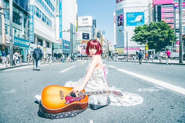 Seiko Oomori’s MV to Her New Single “Magic Mirror” Reflects  Loneliness and Anguish