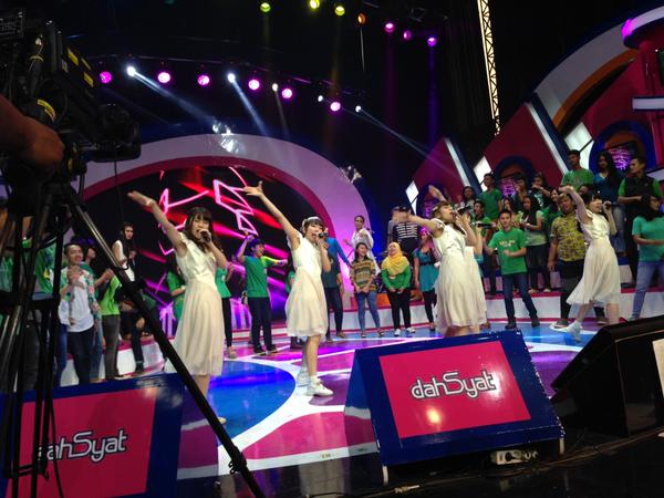 STARMARIE Performed at Ennichisai 2015 & Appeared TV Program “dahSyat” in Indonesia!