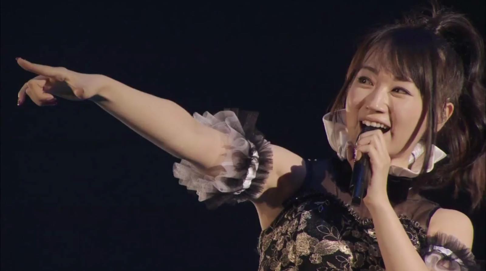 Nana Mizuki Presents Luxurious Preview Clips From “LIVE THEATER -ACOUSTIC-” DVD/Blu-ray!