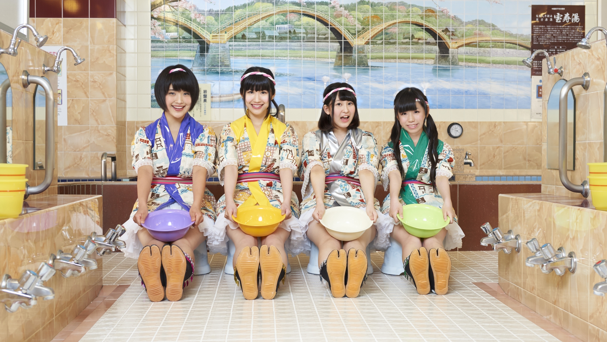 GRAZIE3 Becomes Sento Girls?  360° Music Video for “Oyu Oyu Ofuro” Has Been Released!
