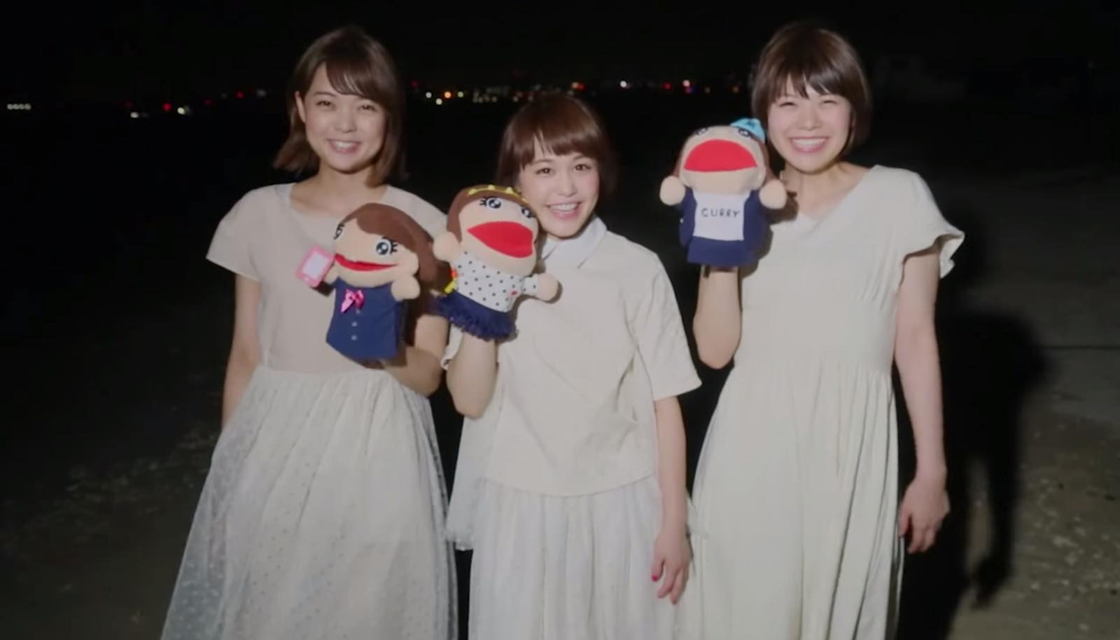Negicco Raises Curtain on Adorable Hand Puppet MV for “Oyasumi”!