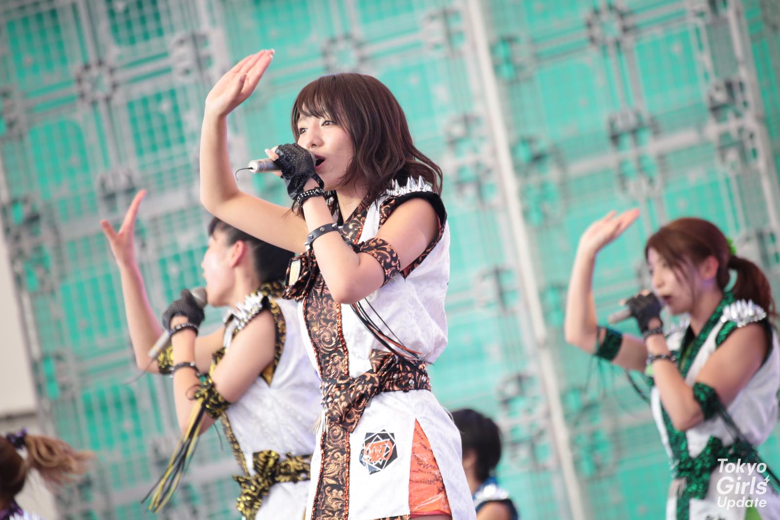 Unstoppable UPUPGIRLS (KARI) Blast Through Tokyo Idol Festival 2015!