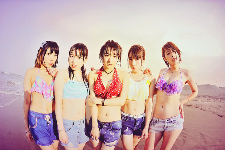 Tsubasa Fly Dig Up Deeply Buried Memories in the MV for “The Endless Summer”!