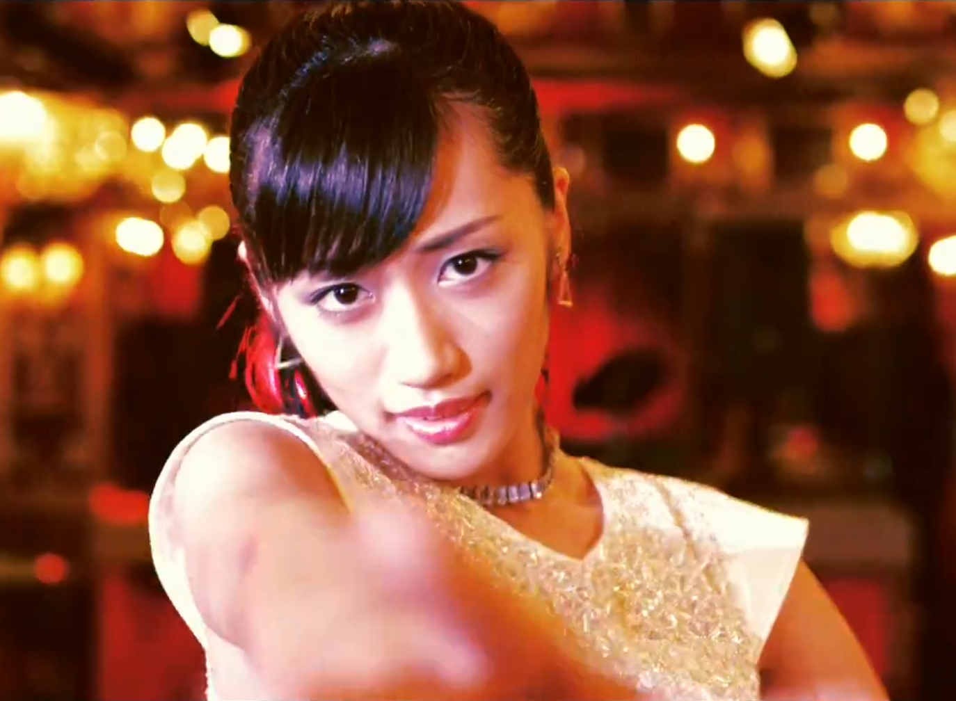Shibuya Dance Party! Nana Fujita Reveals Dazzling MV for Solo Debut Song “Migi Ashi Evidence”!