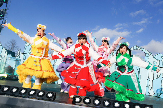Snow, Moon and Fireworks! Momoiro Christmas 2015 Was Filled with Beautiful Nature and Smiles