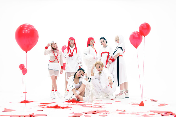FAMM’IN (FEMM, FAKY, and Yup’in) Hypnotize With the Intoxicating MV for “circle”