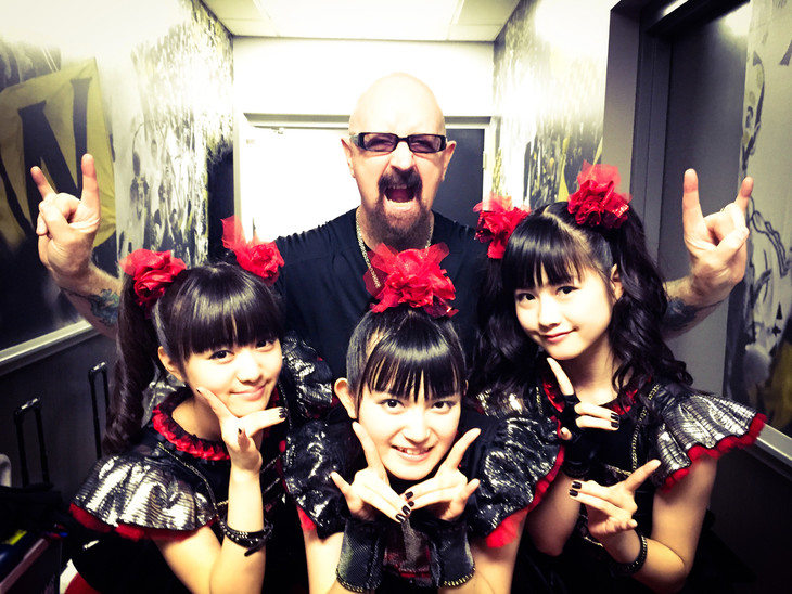 “FOX GOD” BABYMETAL to Perform with “METAL GOD” JUDAS PRIEST’s Rob Halford at AP Music Awards in Ohio!