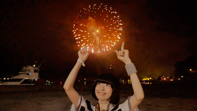 lyrical school Play With Fireworks in the Explosive MV for “Summer Foundation”!