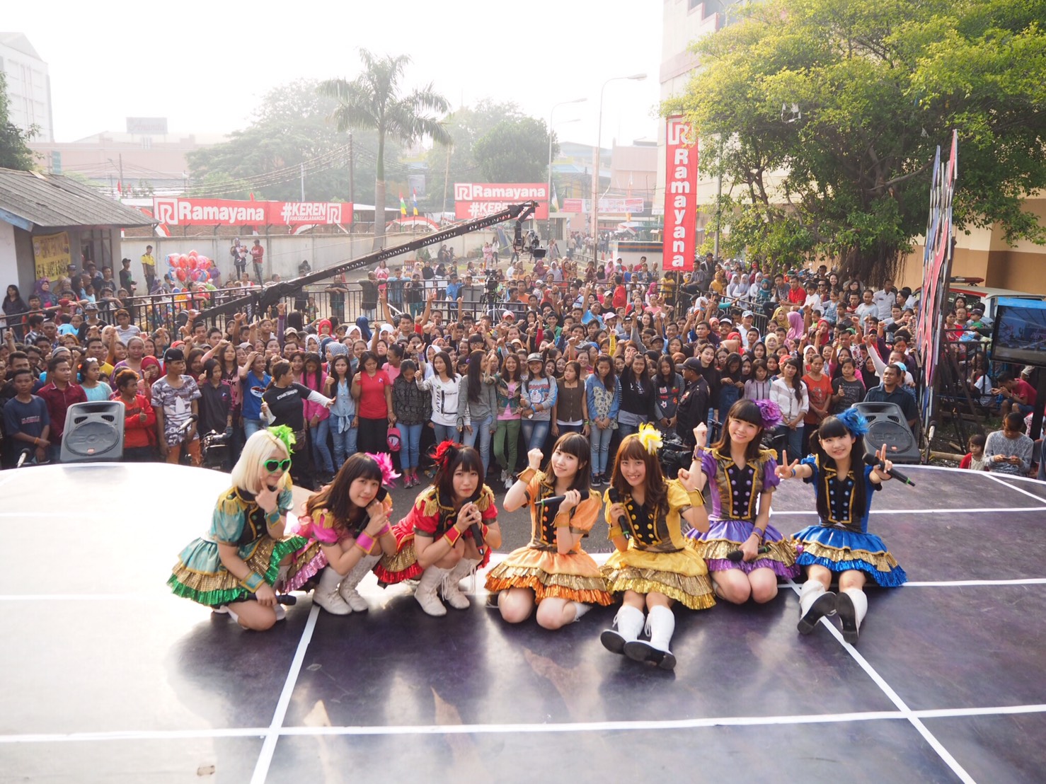Wasshoi Indonesia! FES☆TIVE Achieved Live Performance at The University of Indonesia