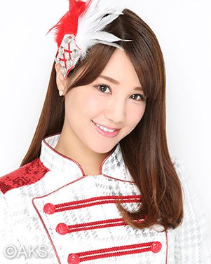 Mariya Suzuki Announces Graduation From AKB48