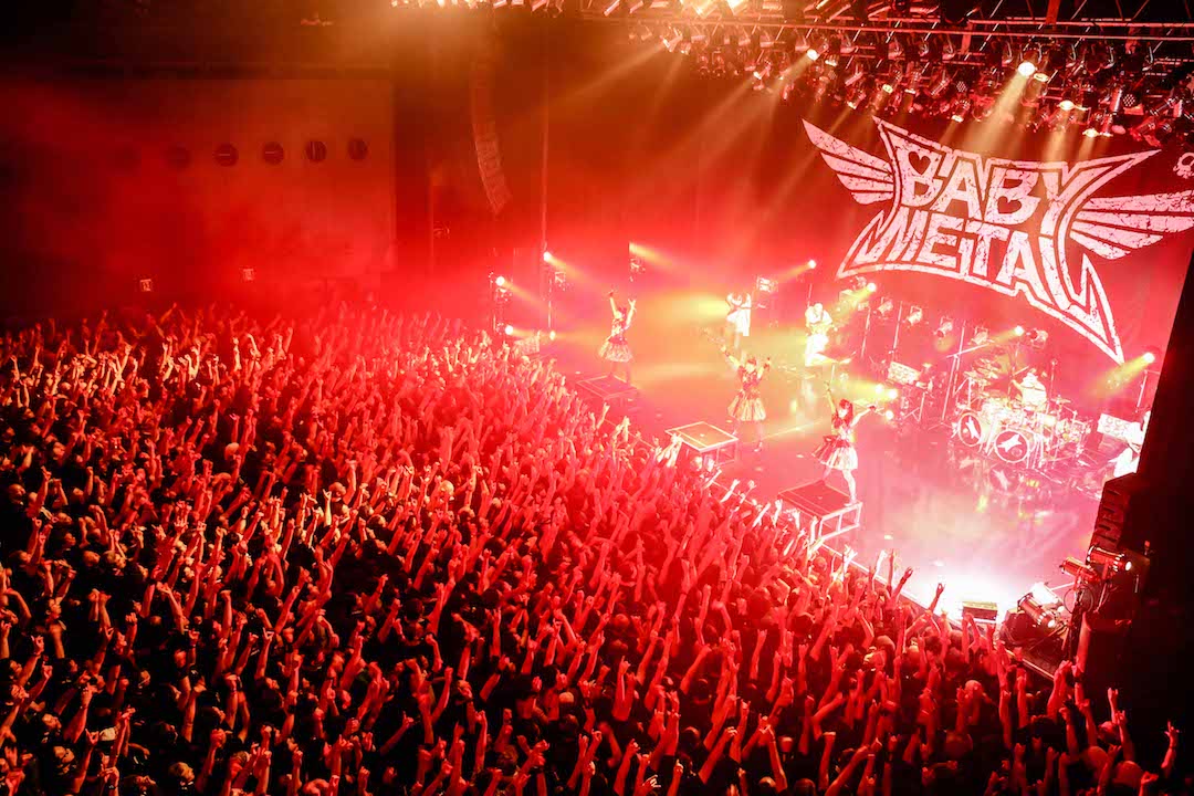 BABYMETAL Shake Zepp DiverCity During Silver Fox Festival in Tokyo!