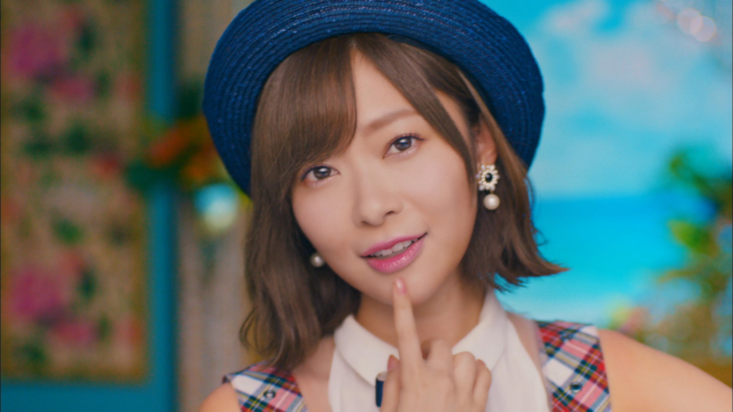 Summer! Seashore! Shiisa! AKB48 Return to Okinawa in the Tropical MV for “#Sukinanda”!
