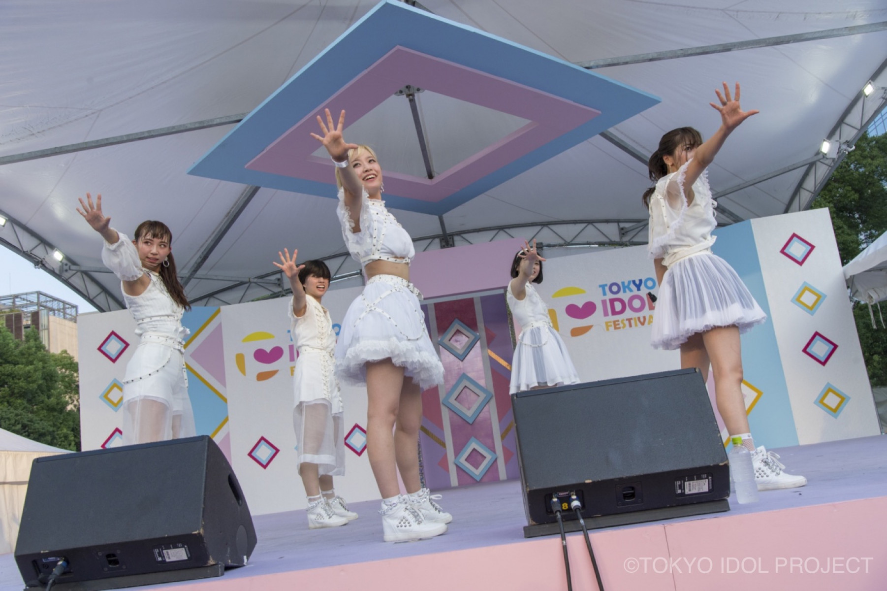 Babyraids JAPAN, the Sunset Shined Their TIF2018 Last Stage
