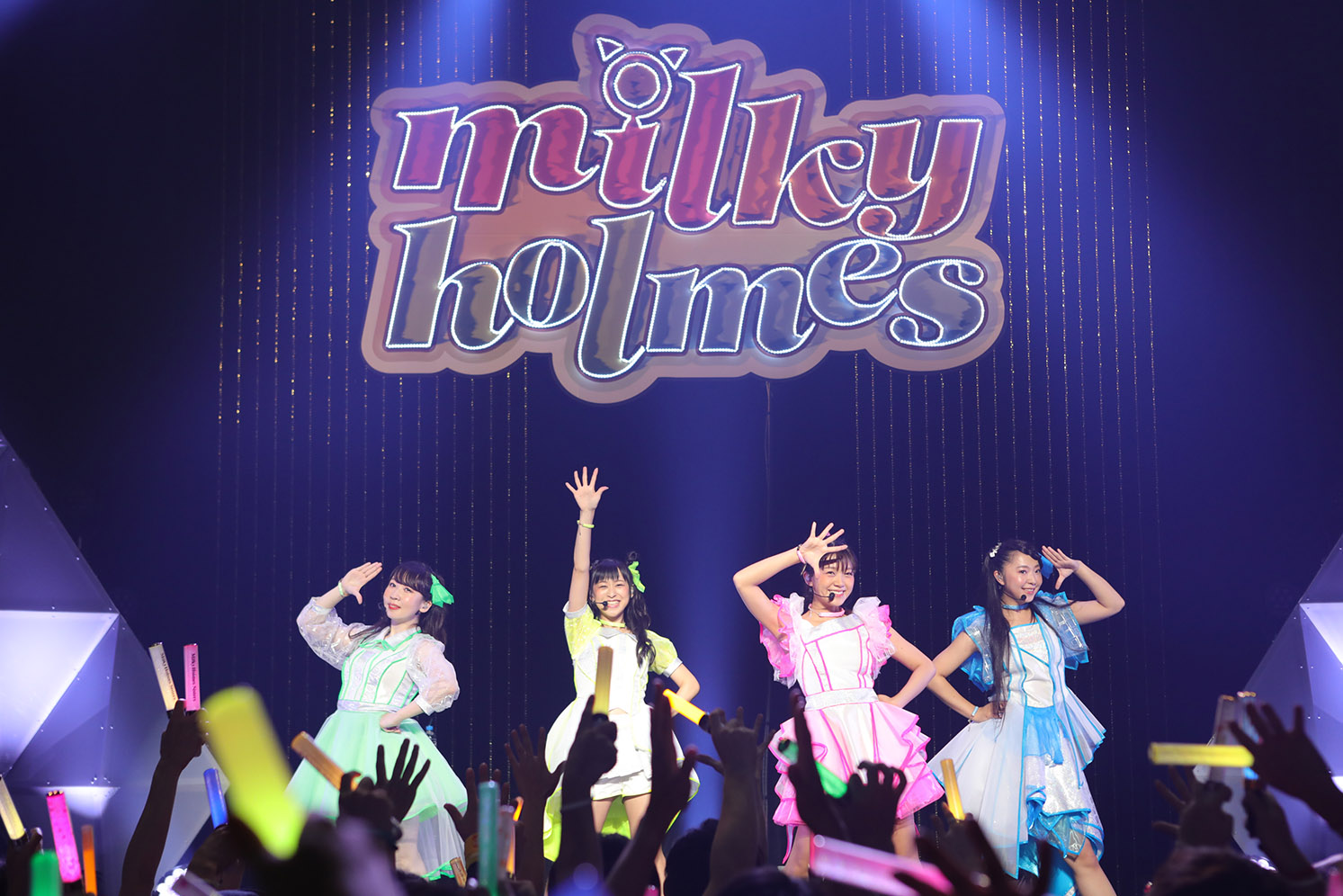 The Night Everyone Went “Baka”! Milky Holmes Road to Final in SENDAI Live